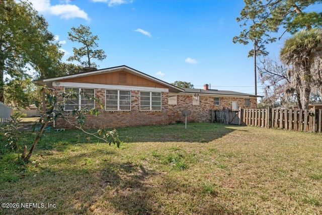 3866 SAN BERNADO Drive, Jacksonville, FL 32217