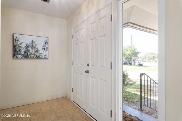 3866 SAN BERNADO Drive, Jacksonville, FL 32217