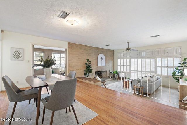 3866 SAN BERNADO Drive, Jacksonville, FL 32217