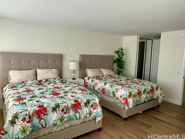 250 Kawaihae Street 17D, Honolulu, HI 96825