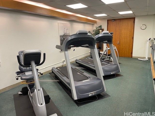 250 Kawaihae Street 17D, Honolulu, HI 96825