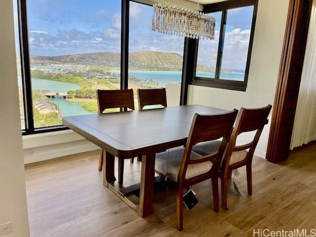 250 Kawaihae Street 17D, Honolulu, HI 96825