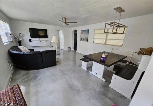 1288 Waite DR, North Fort Myers, FL 33903