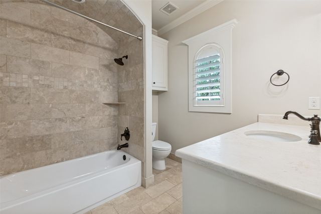 6729 Kenwood Avenue, Dallas, TX 75214