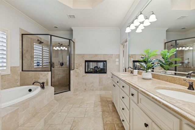 6729 Kenwood Avenue, Dallas, TX 75214