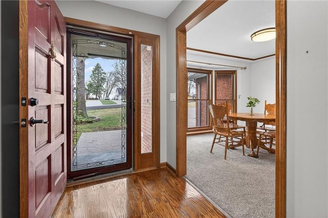 2103 NE 85th Road, St Joseph, MO 64507