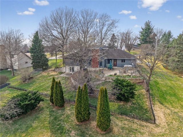 2103 NE 85th Road, St Joseph, MO 64507