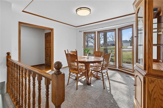 2103 NE 85th Road, St Joseph, MO 64507