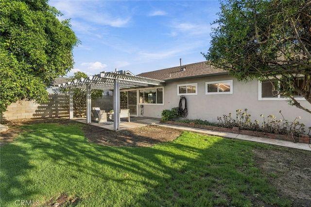 970 Cheyenne, Costa Mesa, CA 92626