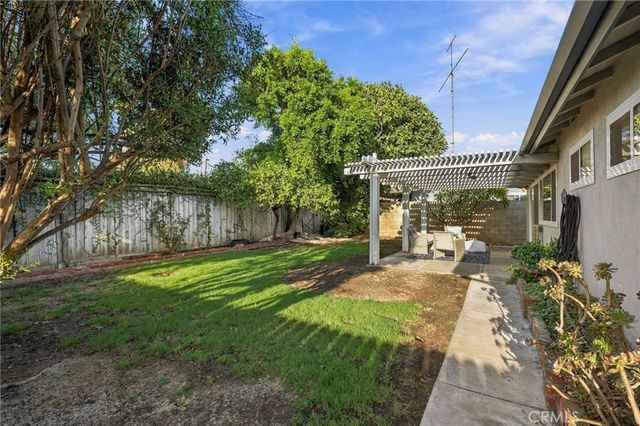 970 Cheyenne, Costa Mesa, CA 92626