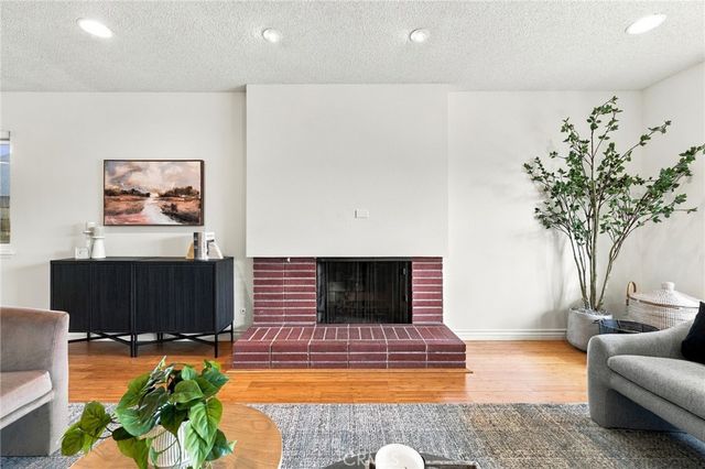 970 Cheyenne, Costa Mesa, CA 92626