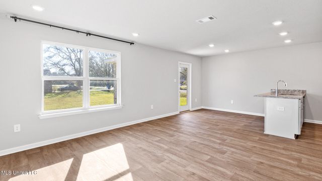 17481 Inman Knoll Drive, Gulfport, MS 39503