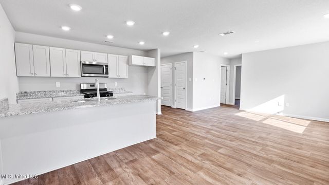 17481 Inman Knoll Drive, Gulfport, MS 39503