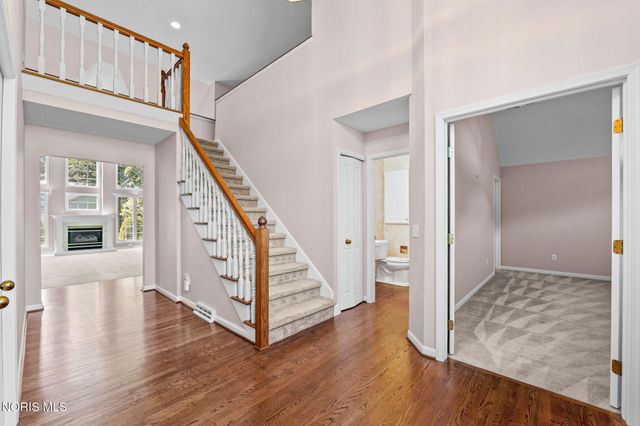 6545 Carrietowne Lane, Toledo, OH 43615