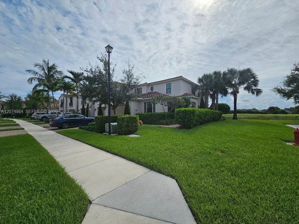 10226 Akenside Drive, Boca Raton, FL 33428
