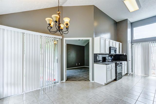 8410 Fawn Wind Court, Houston, TX 77040