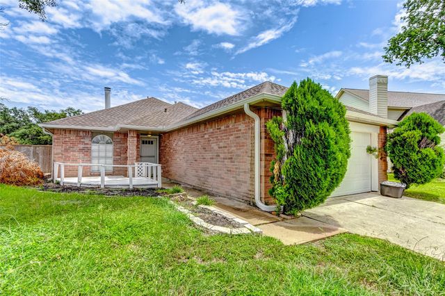 8410 Fawn Wind Court, Houston, TX 77040