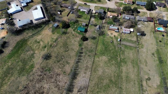 108 Willow Lake Lane, Crandall, TX 75114