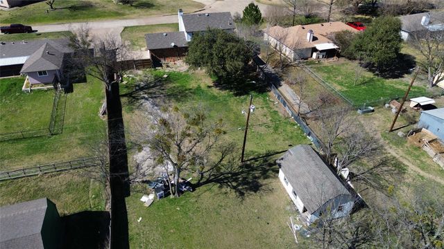 108 Willow Lake Lane, Crandall, TX 75114