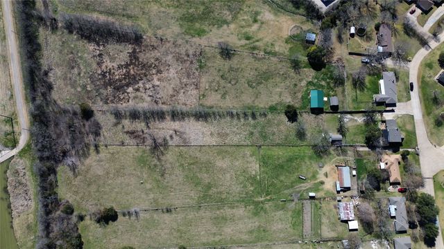 108 Willow Lake Lane, Crandall, TX 75114