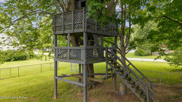 4808 Greenwood Rd, Louisville, KY 40258