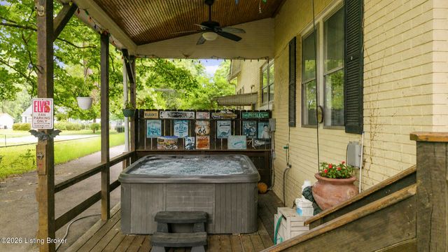 4808 Greenwood Rd, Louisville, KY 40258