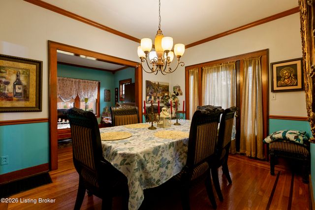 4808 Greenwood Rd, Louisville, KY 40258