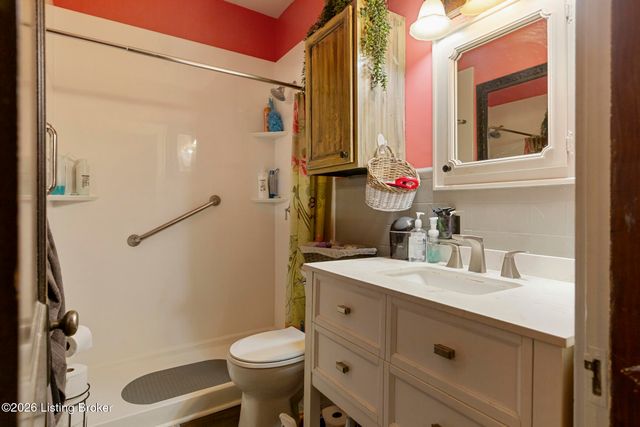 4808 Greenwood Rd, Louisville, KY 40258