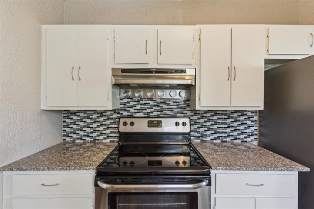 1220 NW 43rd Street, Oklahoma City, OK 73118