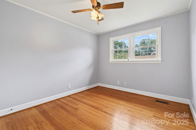 19 W Glenview Street, Marion, NC 28752