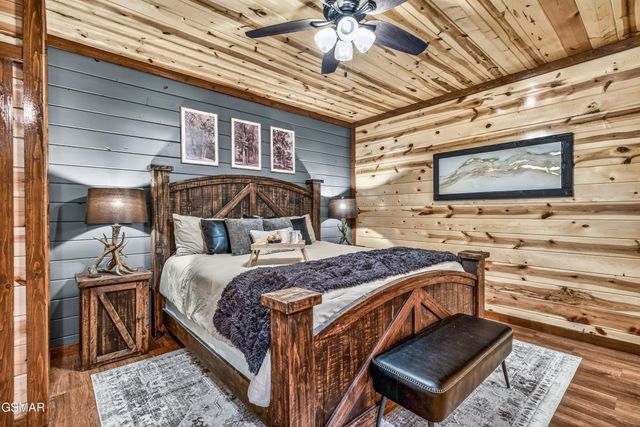 2765 Green Mountain Way, Sevierville, TN 37876