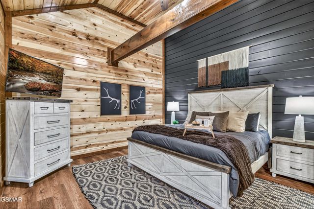 2765 Green Mountain Way, Sevierville, TN 37876