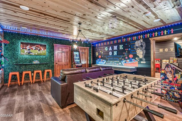 2765 Green Mountain Way, Sevierville, TN 37876