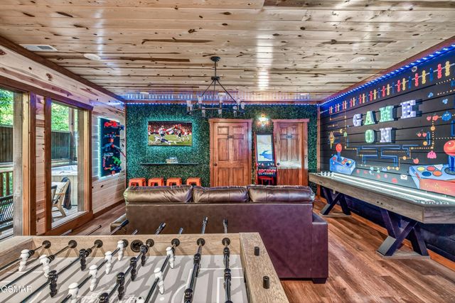 2765 Green Mountain Way, Sevierville, TN 37876
