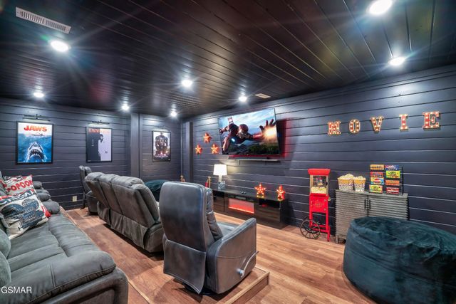 2765 Green Mountain Way, Sevierville, TN 37876