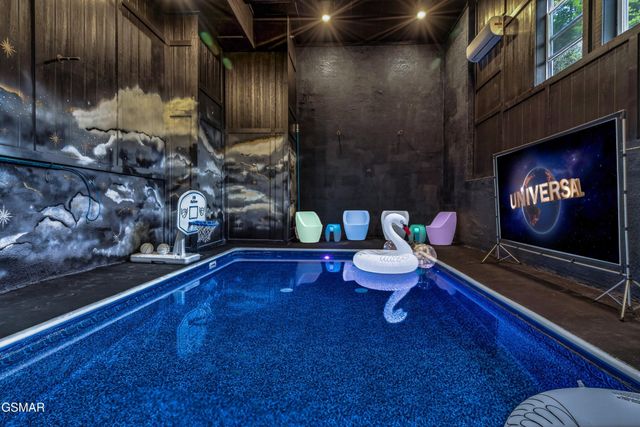 2765 Green Mountain Way, Sevierville, TN 37876