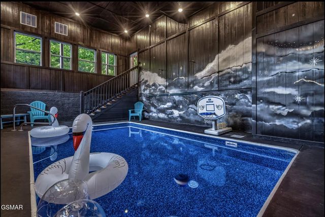 2765 Green Mountain Way, Sevierville, TN 37876