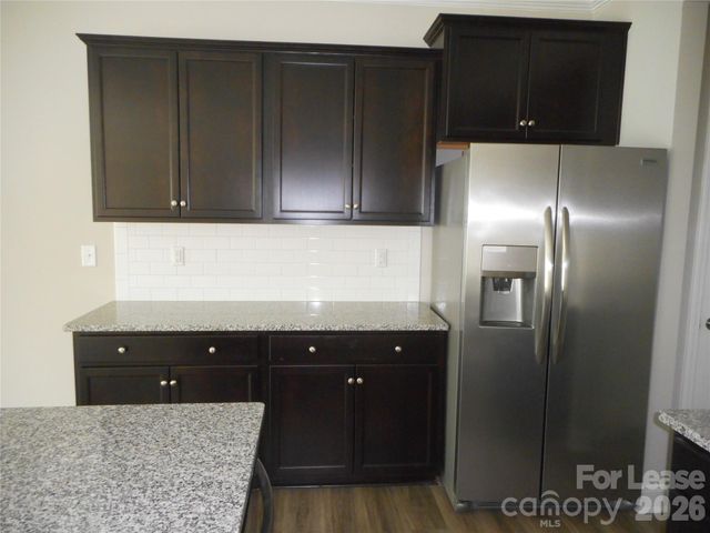 8731 Harris Lake Lane, Charlotte, NC 28269