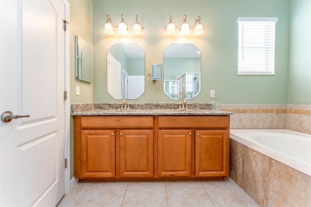 13208 GRAHAM YARDEN DRIVE, Riverview, FL 33579