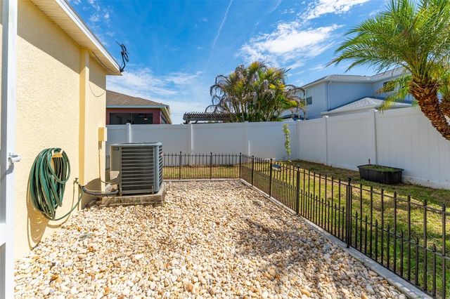 13208 GRAHAM YARDEN DRIVE, Riverview, FL 33579