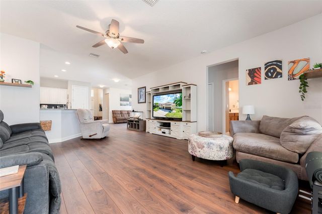 13208 GRAHAM YARDEN DRIVE, Riverview, FL 33579