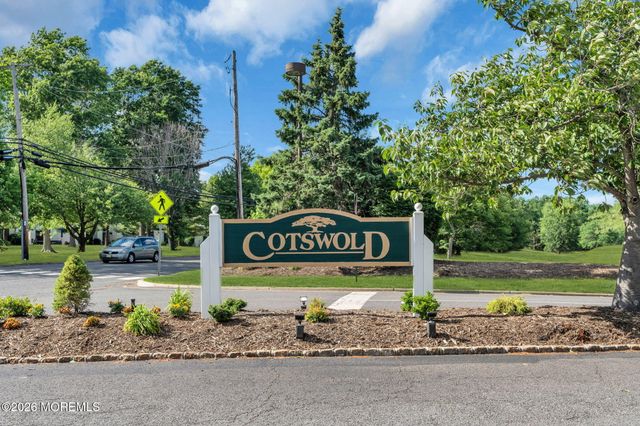 95 Cotswold Circle 3, Ocean Twp, NJ 07712