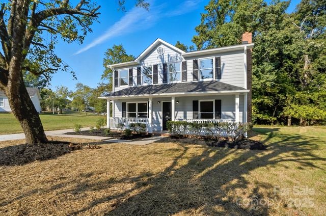 11006 Meadow Bank Lane, Charlotte, NC 28262