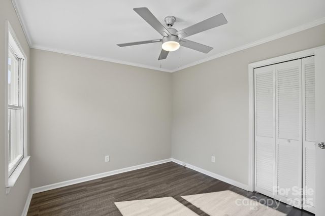 11006 Meadow Bank Lane, Charlotte, NC 28262
