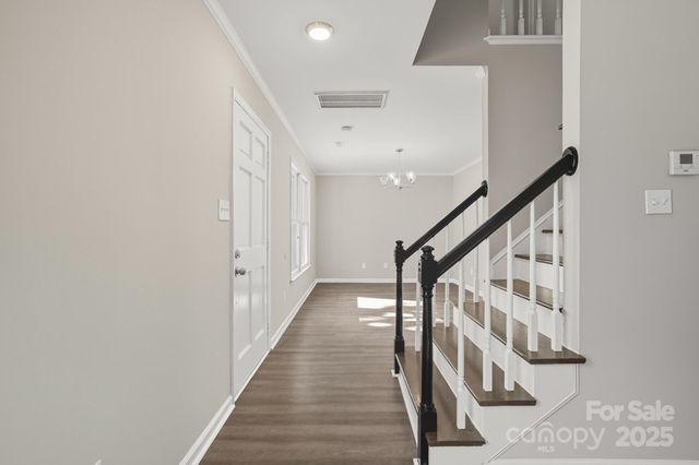 11006 Meadow Bank Lane, Charlotte, NC 28262