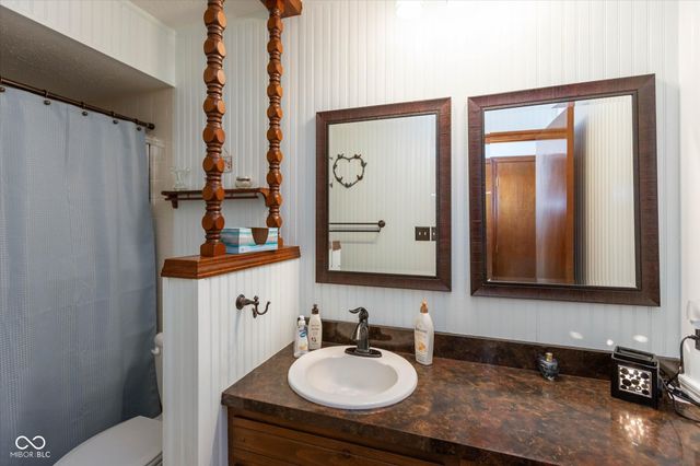603 Oakland Way, Whiteland, IN 46184