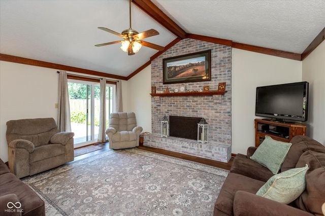 603 Oakland Way, Whiteland, IN 46184