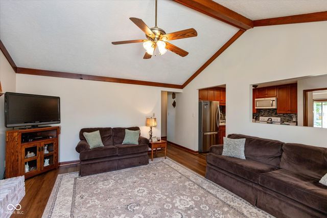 603 Oakland Way, Whiteland, IN 46184
