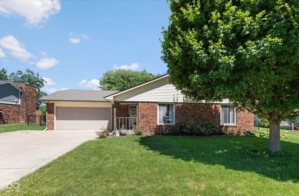 603 Oakland Way, Whiteland, IN 46184