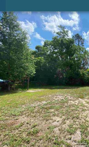 902 Decatur Ave, Pensacola, FL 32507